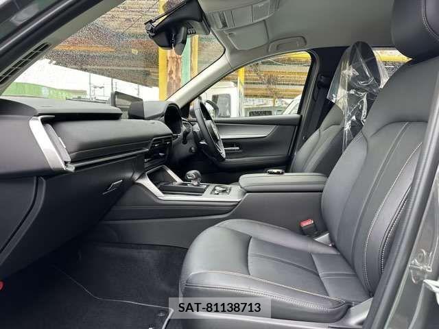 Mazda CX-60 2023-02 216235-4