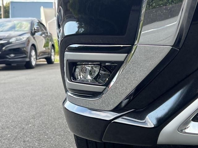 Mitsubishi OUTLANDER PHEV 2018-09 7236-9