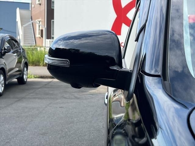 Mitsubishi OUTLANDER PHEV 2018-09 7236-11