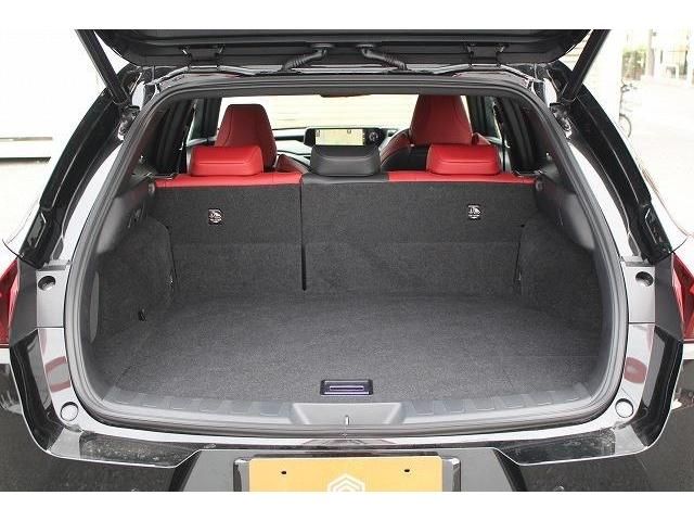 Lexus UX 2019-07 9842-17
