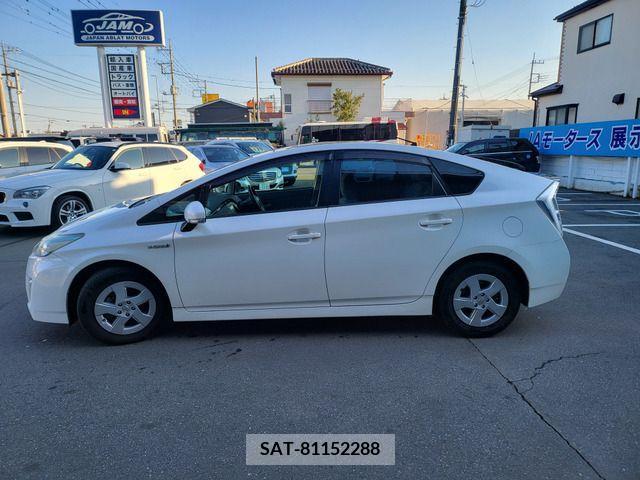 Toyota PRIUS 2010-01 214409-10