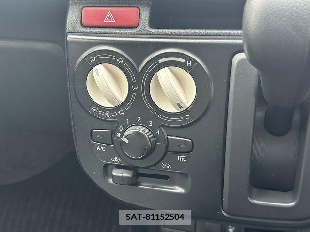 Suzuki ALTO 2016-02 286588-24