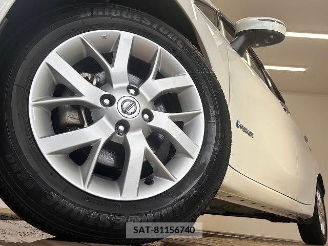 Nissan NOTE 2017-03 379921-18
