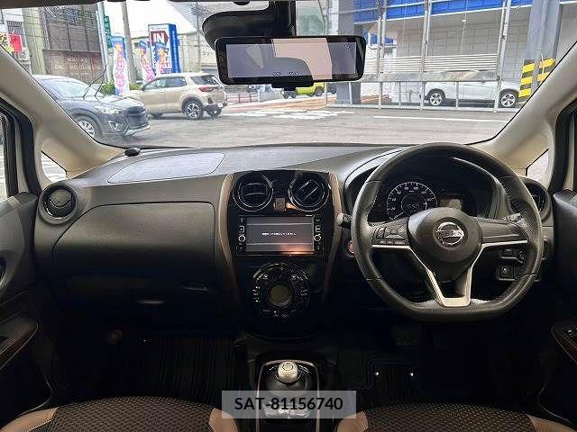 Nissan NOTE 2017-03 379921-1
