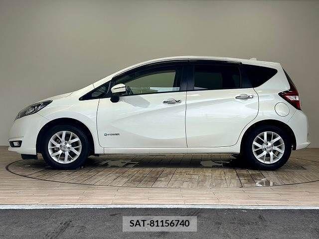 Nissan NOTE 2017-03 379921-13