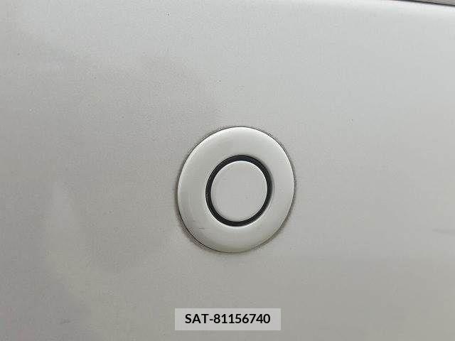 Nissan NOTE 2017-03 379921-4
