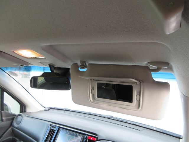 Honda N-WGN 2018-04 180956-17