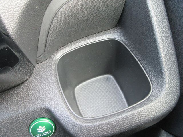 Honda N-WGN 2018-04 180956-23