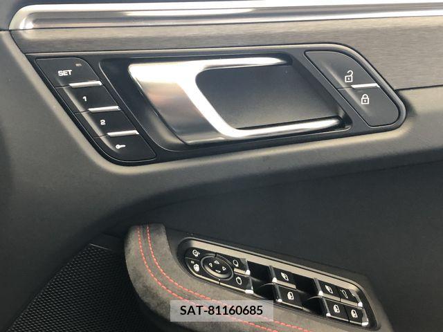 Porsche MACAN 2020-09 320106-16