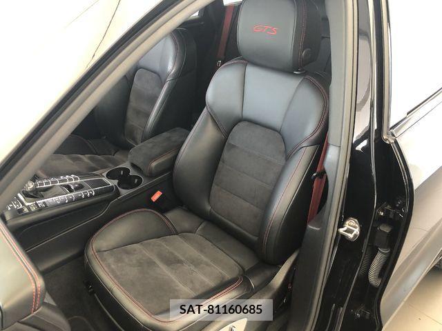 Porsche MACAN 2020-09 320106-9