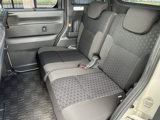 Daihatsu WAKE 2018-01 13940-19