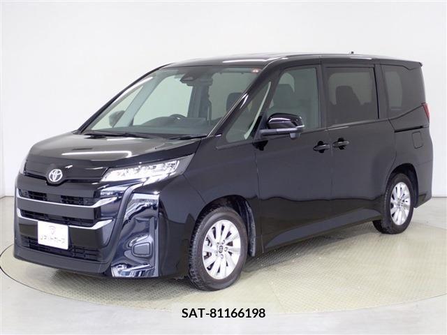 Toyota NOAH 2022-04 213215-5