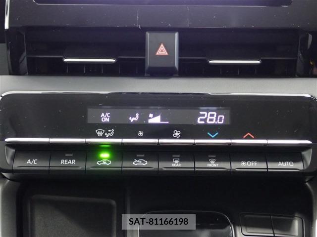 Toyota NOAH 2022-04 213215-16