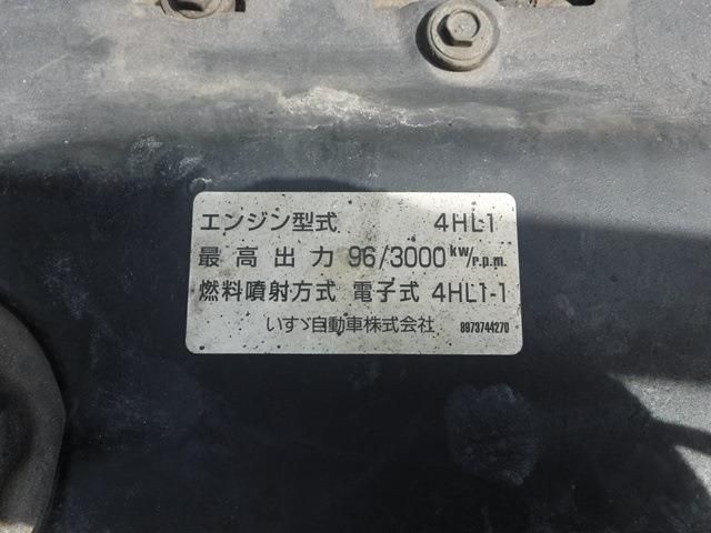 Isuzu ELF TRUCK 2005-02 5815-25