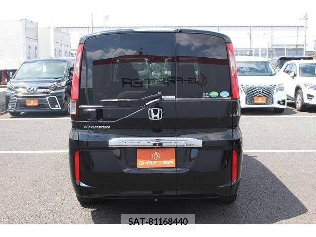 Honda STEP WGN 2017-01 352333-8