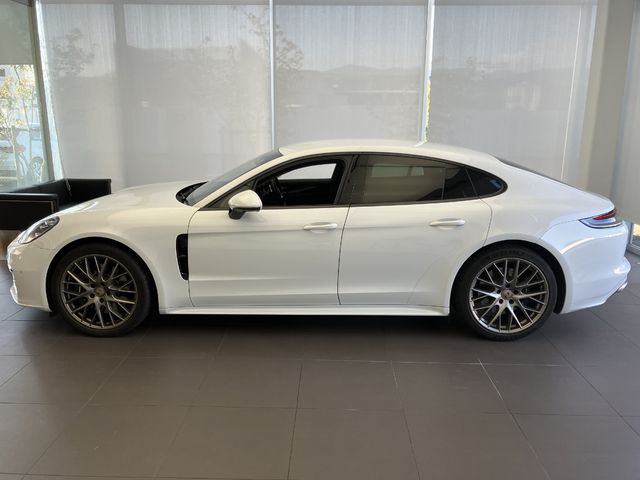 Porsche PANAMERA 2021-08 27637-7