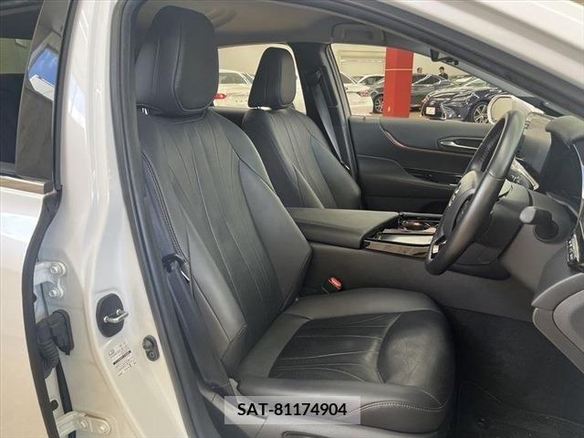 Toyota Mirai 2021-04 364034-7