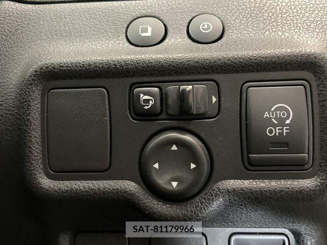 Nissan NOTE 2013-12 302349-24