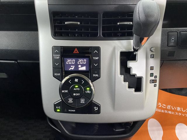Toyota VOXY 2010-11 189221-11