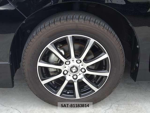 Toyota VOXY HYBRID 2020-01 380878-11