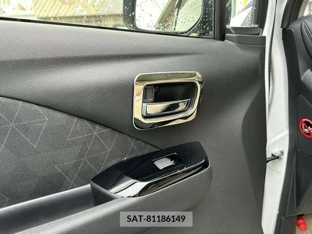Mitsubishi EK X 2022-11 216266-7