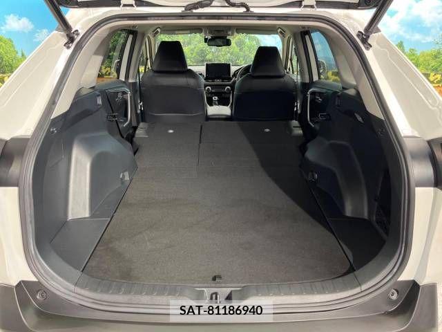 Toyota RAV4 2019-11 216377-10
