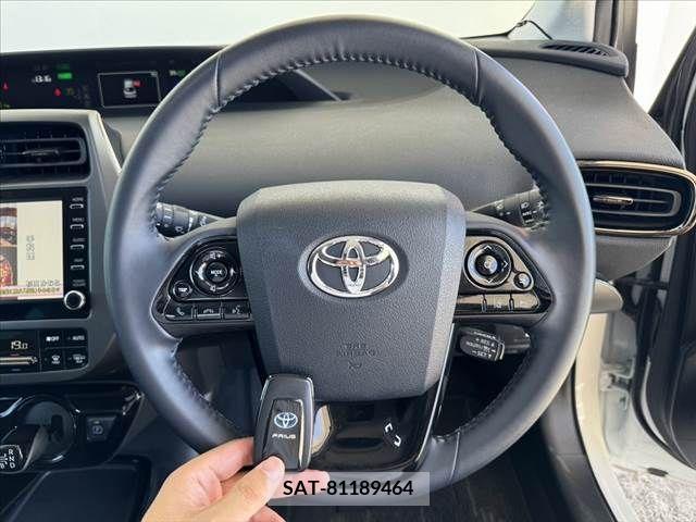 Toyota PRIUS 2021-12 393328-6