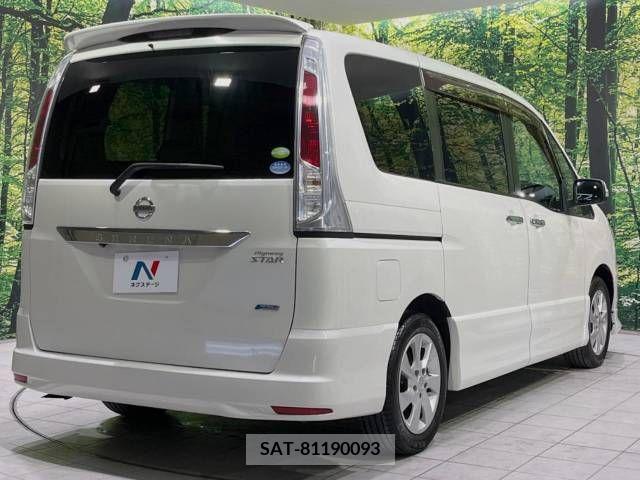Nissan SERENA 2011-08 324887-17