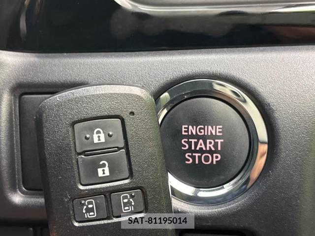 Toyota NOAH 2019-08 332341-6