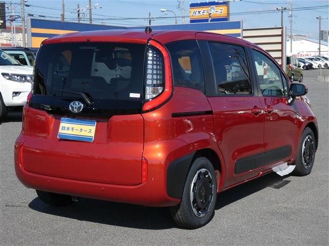 Toyota SIENTA 2023-02 1663-2