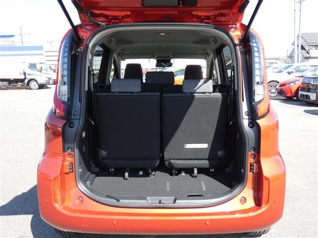 Toyota SIENTA 2023-02 1663-8