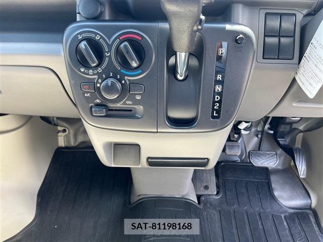 Suzuki EVERY 2020-06 359950-28