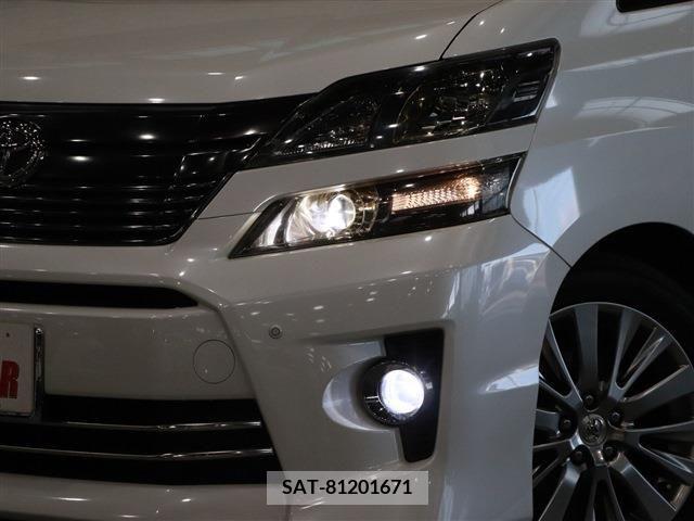 Toyota VELLFIRE 2013-11 201949-11