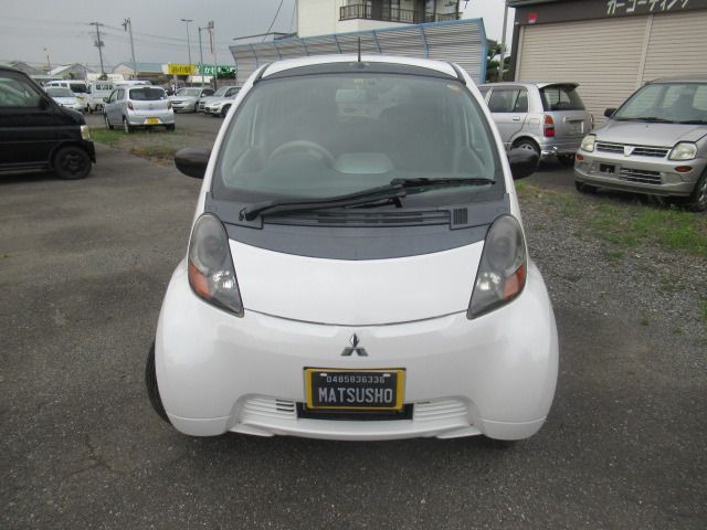 Mitsubishi I 2008-10 6892-2