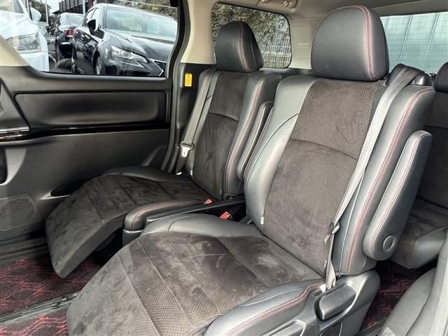 Toyota VELLFIRE 2013-02 10411-18