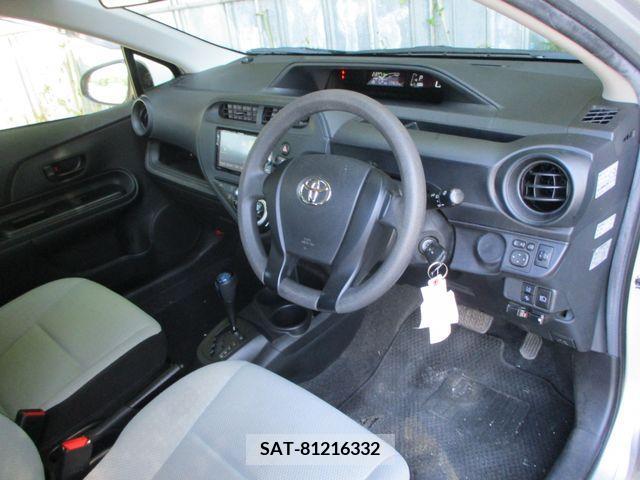 Toyota AQUA 2019-05 314114-1