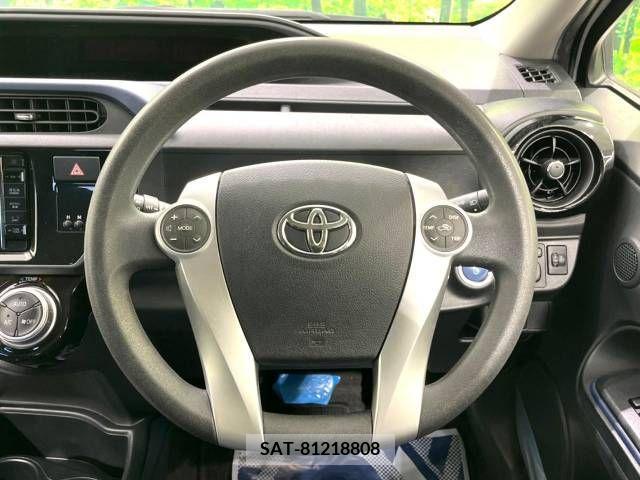 Toyota AQUA 2015-11 260598-8