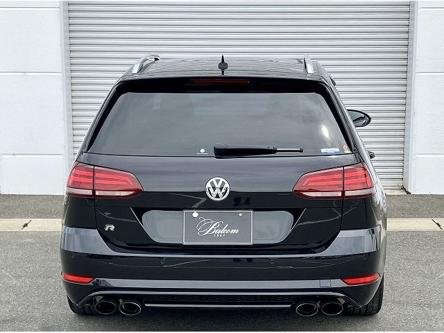 VolksWagen GOLF R 2018-04 8387-19