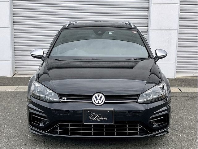 VolksWagen GOLF R 2018-04 8387-18