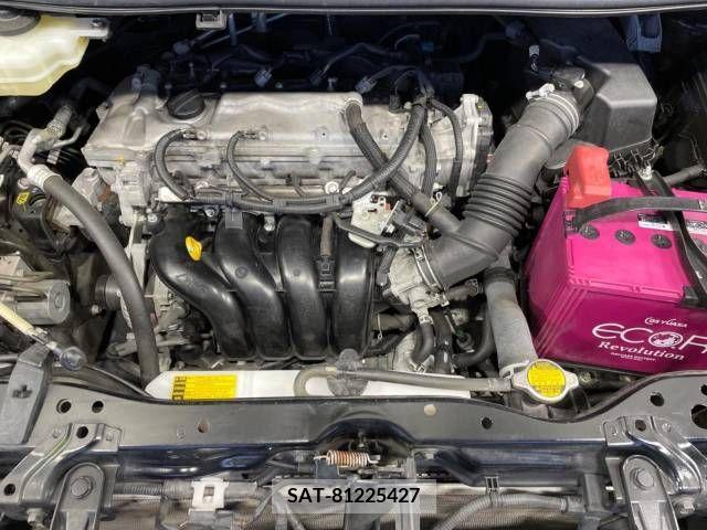 Toyota VOXY 2014-09 335375-19
