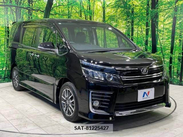 Toyota VOXY 2014-09 335375-17