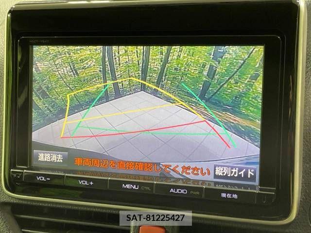 Toyota VOXY 2014-09 335375-4