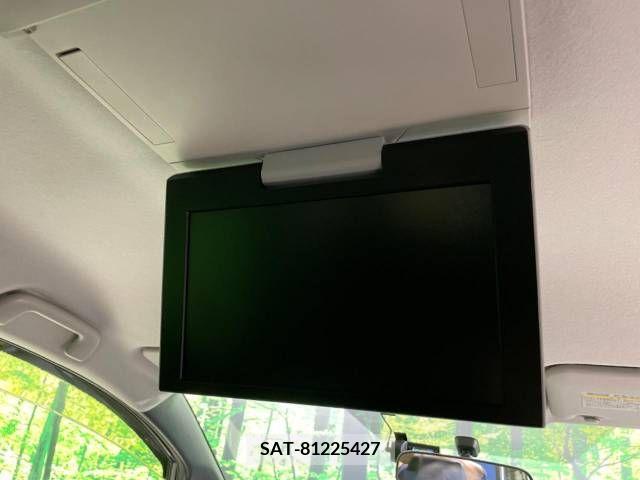 Toyota VOXY 2014-09 335375-2
