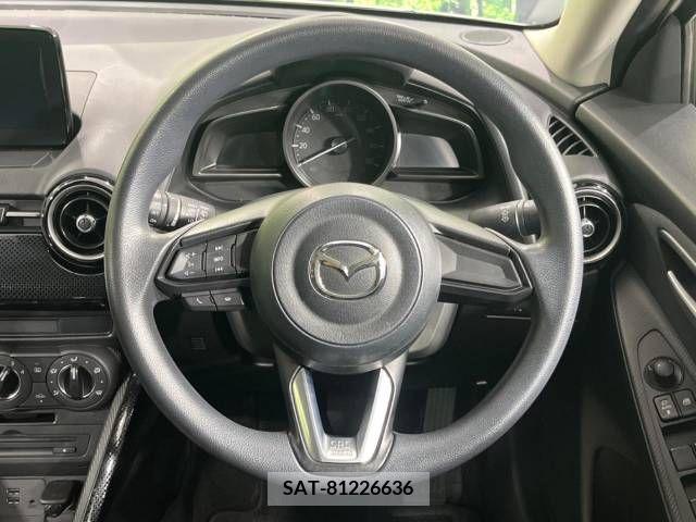 Mazda DEMIO 2018-03 390489-11