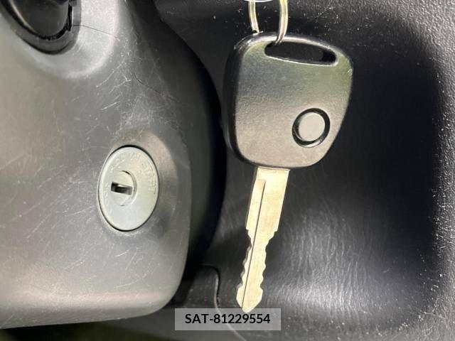 Suzuki JIMNY 2018-02 273634-7