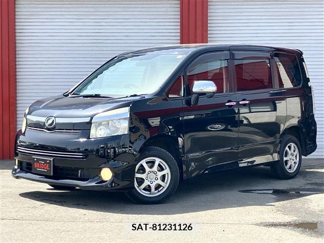 Toyota VOXY 2010-05 289312-1