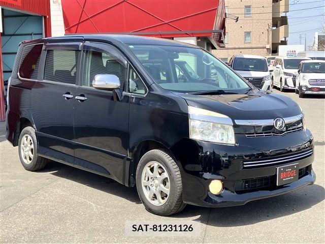 Toyota VOXY 2010-05 289312-8