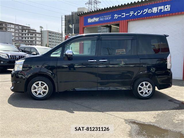 Toyota VOXY 2010-05 289312-3
