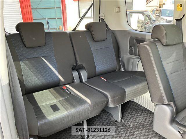 Toyota VOXY 2010-05 289312-18