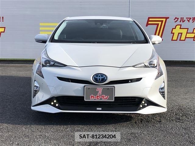 Toyota PRIUS 2017-01 322497-1